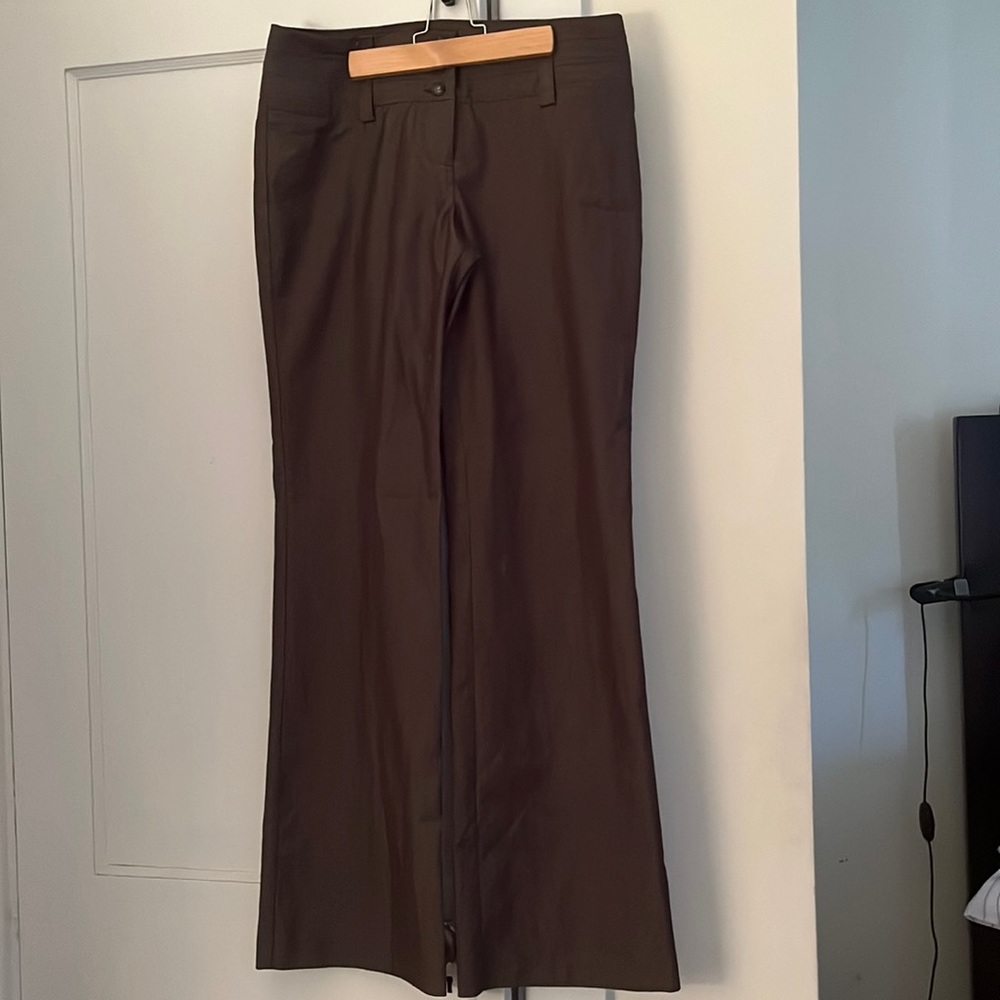 Brown size 9 straight leg pants.